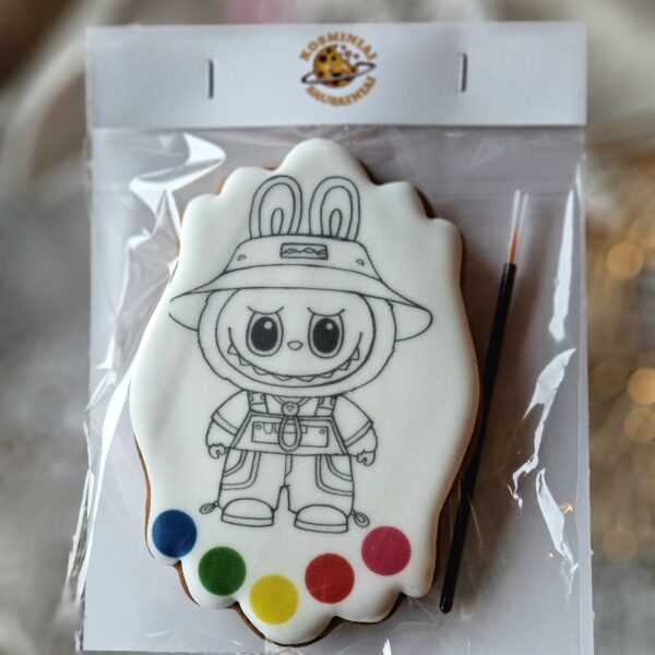 Spalvinimo sausainis "Labubu berniukas"