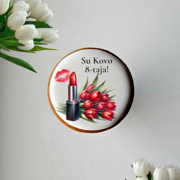 Apvalus sausainis su spauda "Raudoni lūpų dažai"